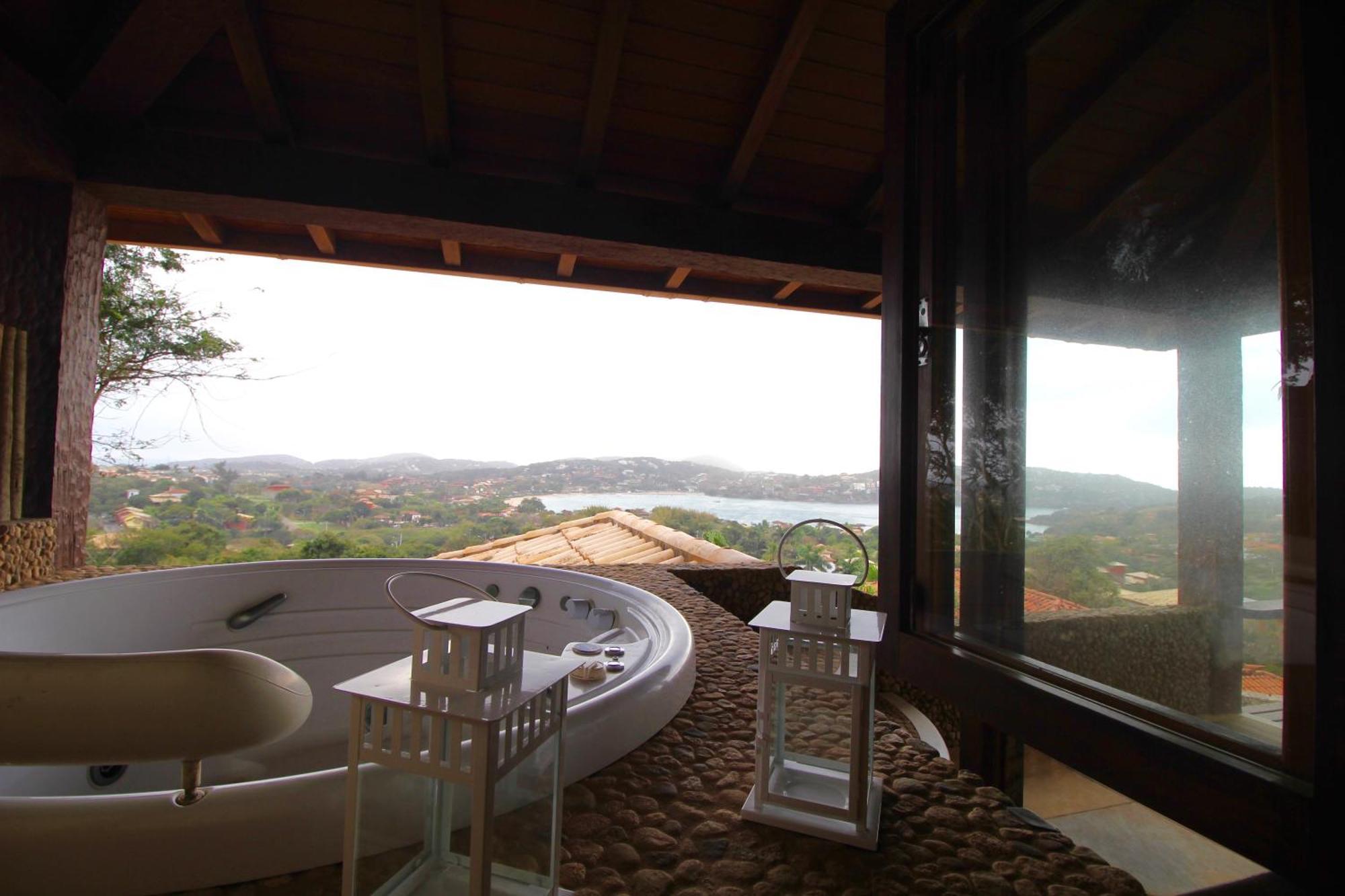 Hillside Retreat * Armacao dos Buzios